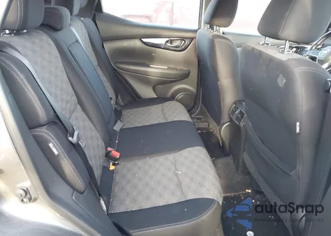 2020 Nissan Rogue Sport Sv Awd Xtronic Cvt z USA, uszkodzony, nr VIN JN1BJ1CW9LW648212